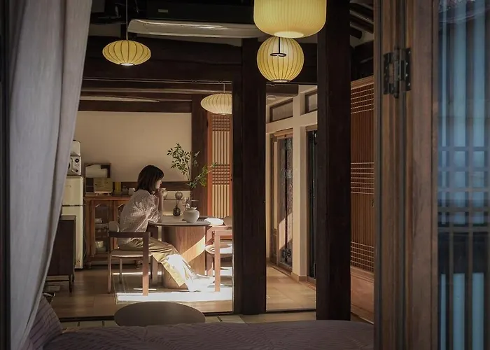 30 Seconds From Dongmyo Station Private Hanok Exclusive Use Ddp Cheonggyecheon Dongdaemun Selected As An Excellent Hanok Maximum 5 People